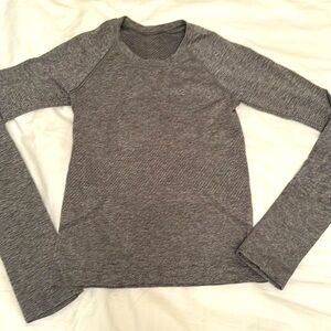 Lululemon swifty tech long-sleeve shirt